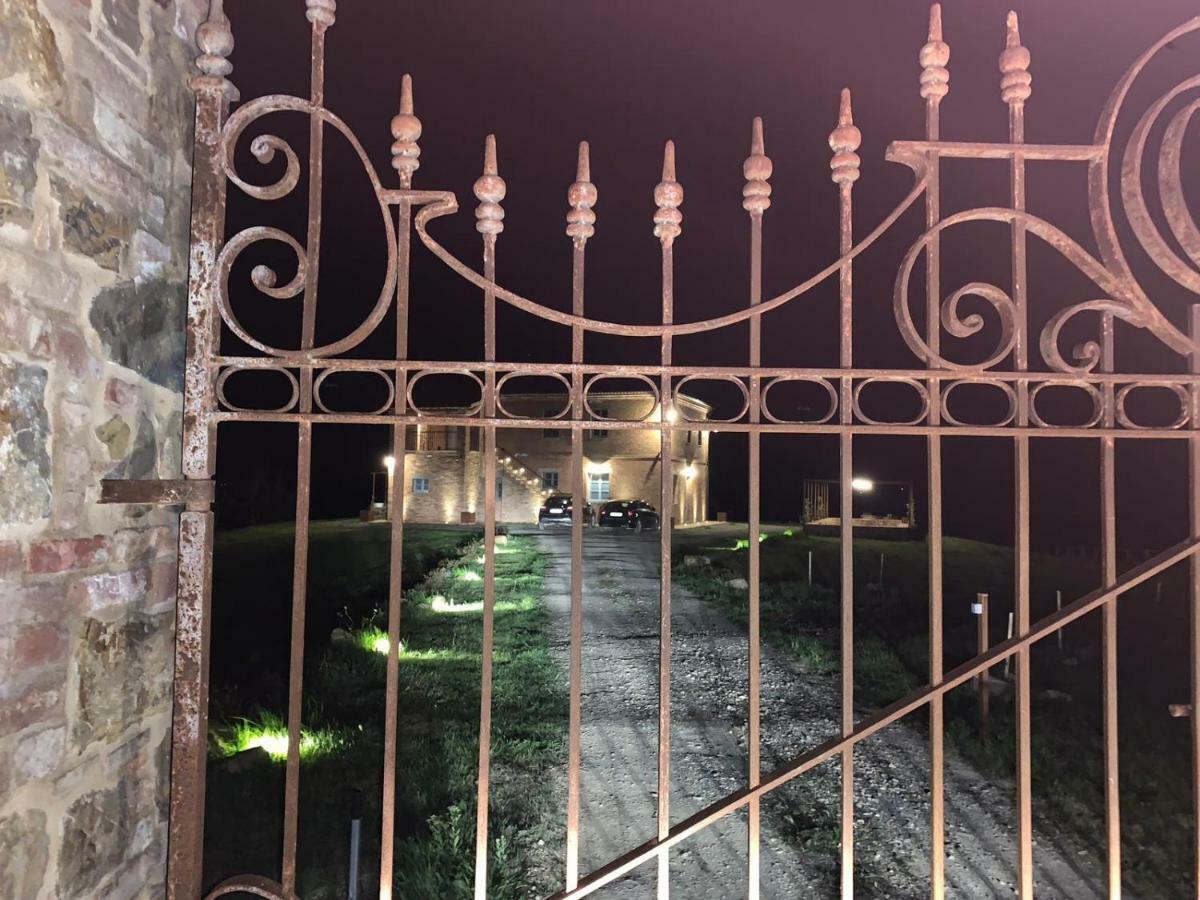 Cordella In Montalcino Wine Resort Exterior photo