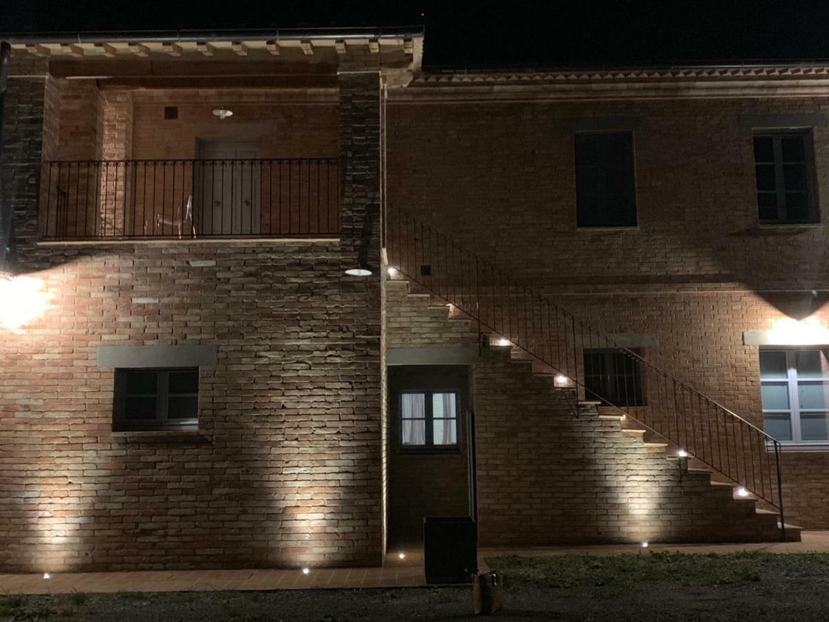 Cordella In Montalcino Wine Resort Exterior photo